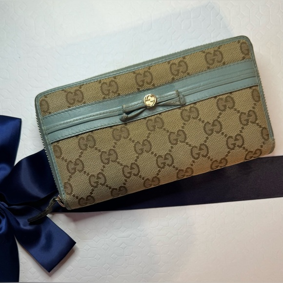 GUCCI Guccissima Mayfair GG Leather Long Wallet Baby Blue Trim - Picture 3 of 10